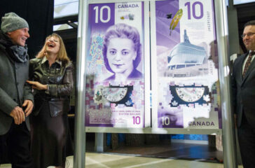 canadian-dollar-2 canadian-dollar-2